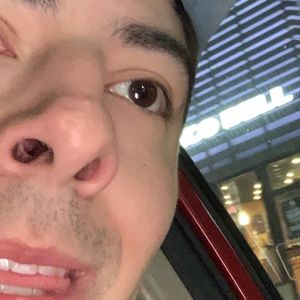 Meet your Posher, Zachary